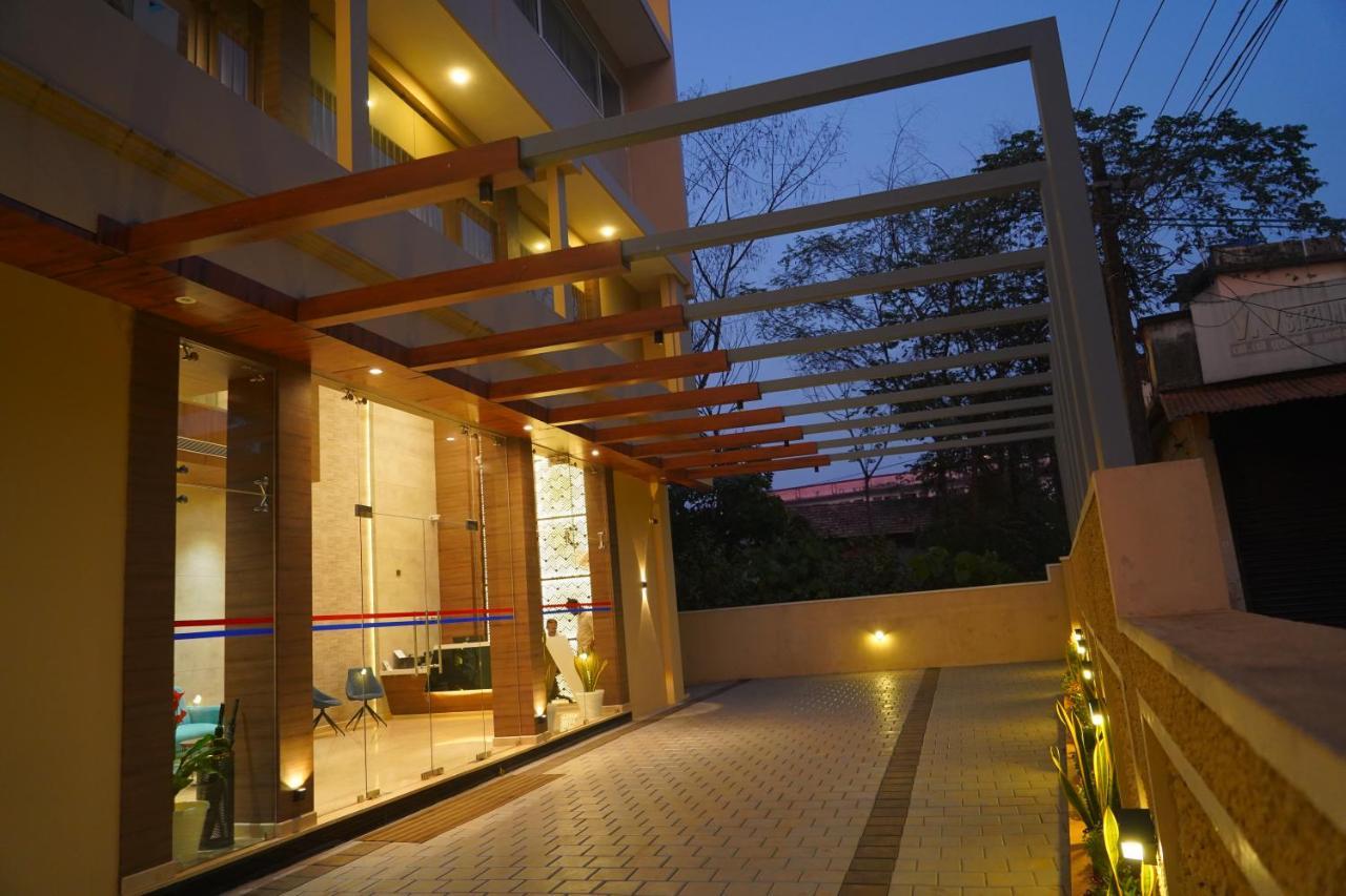 Kāsaragod Hotel Bekal International מראה חיצוני תמונה